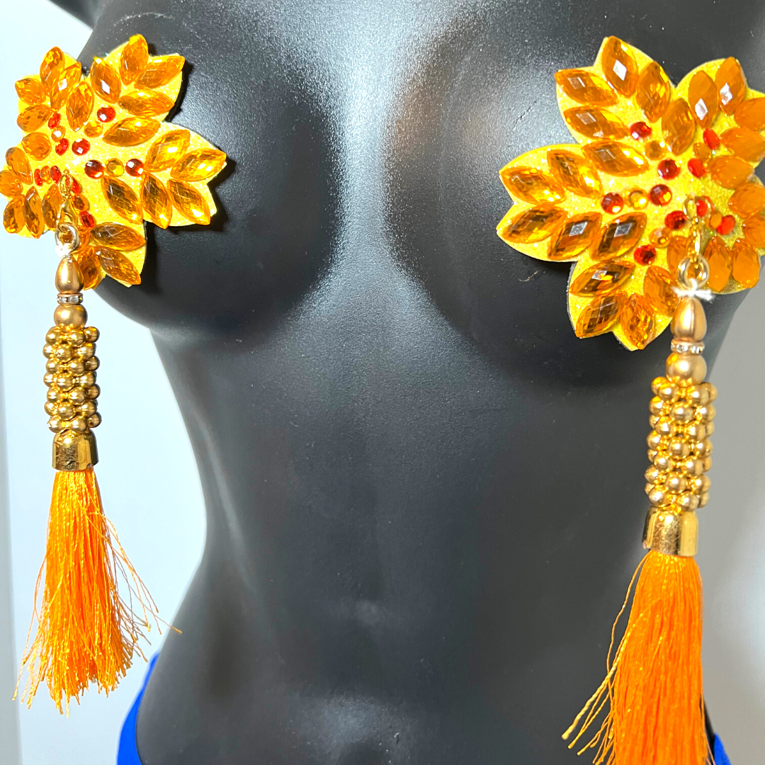 GOLDIE SWAN Yellow Flower Nipple Pasty, Nipple Cover (2pcs) avec des glands perlés jaunes et dorés pour lingerie Carnival Burlesque Rave