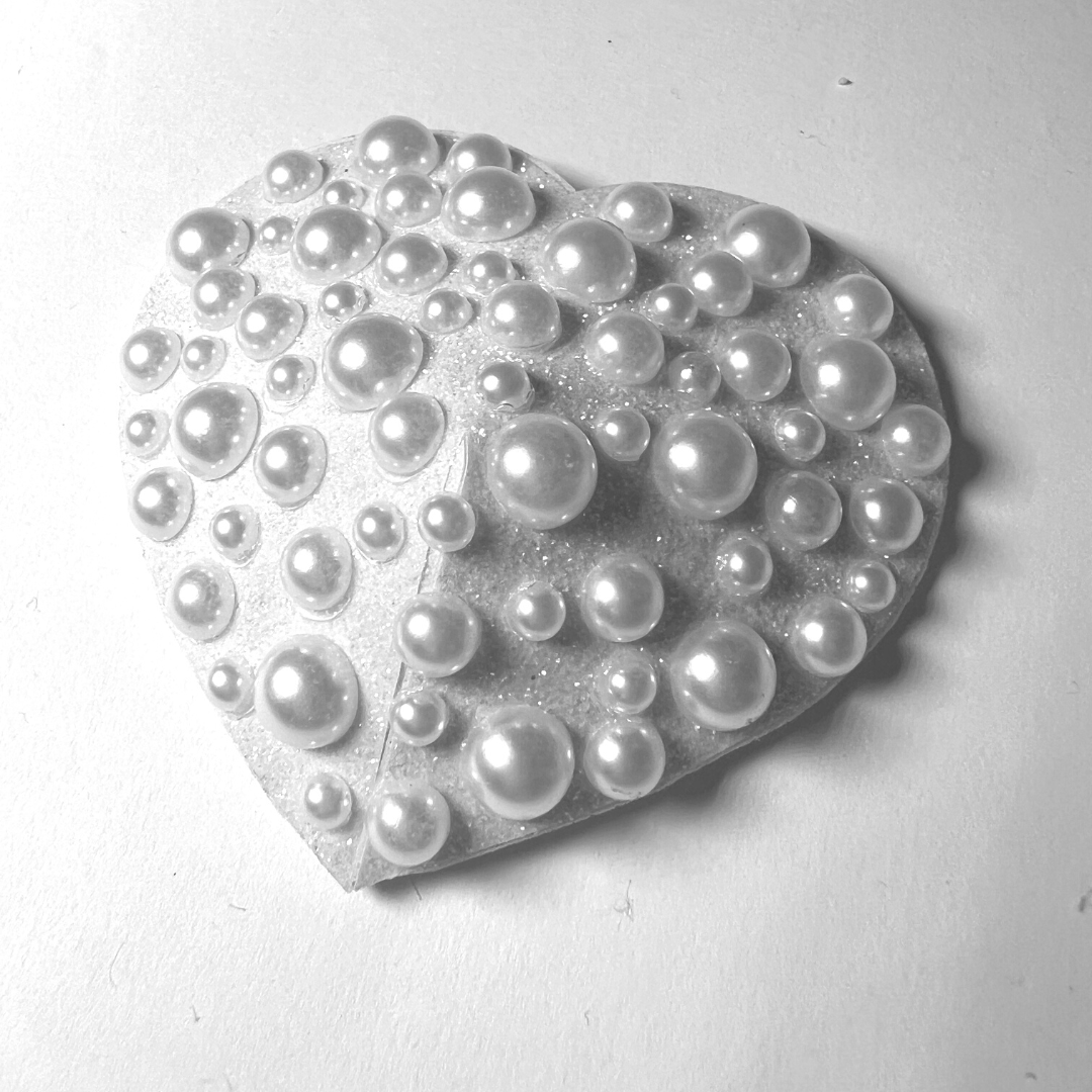 MARLO MANNERS Scattered Pearl Heart Nipple Pasty, Covers (2pcs) pour les raves et les festivals de lingerie burlesque